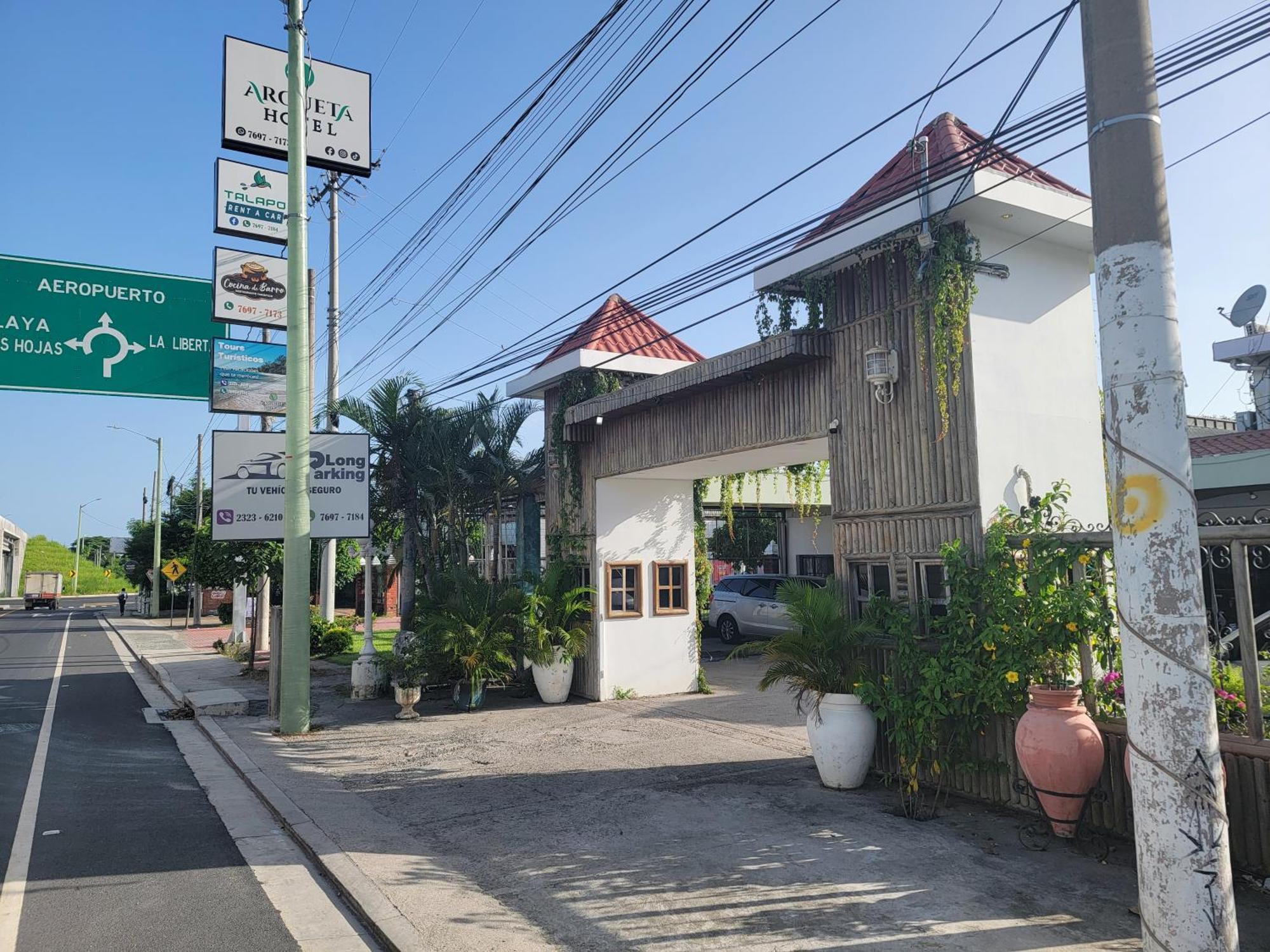 Argueta Hotel San Luis Buitenkant foto